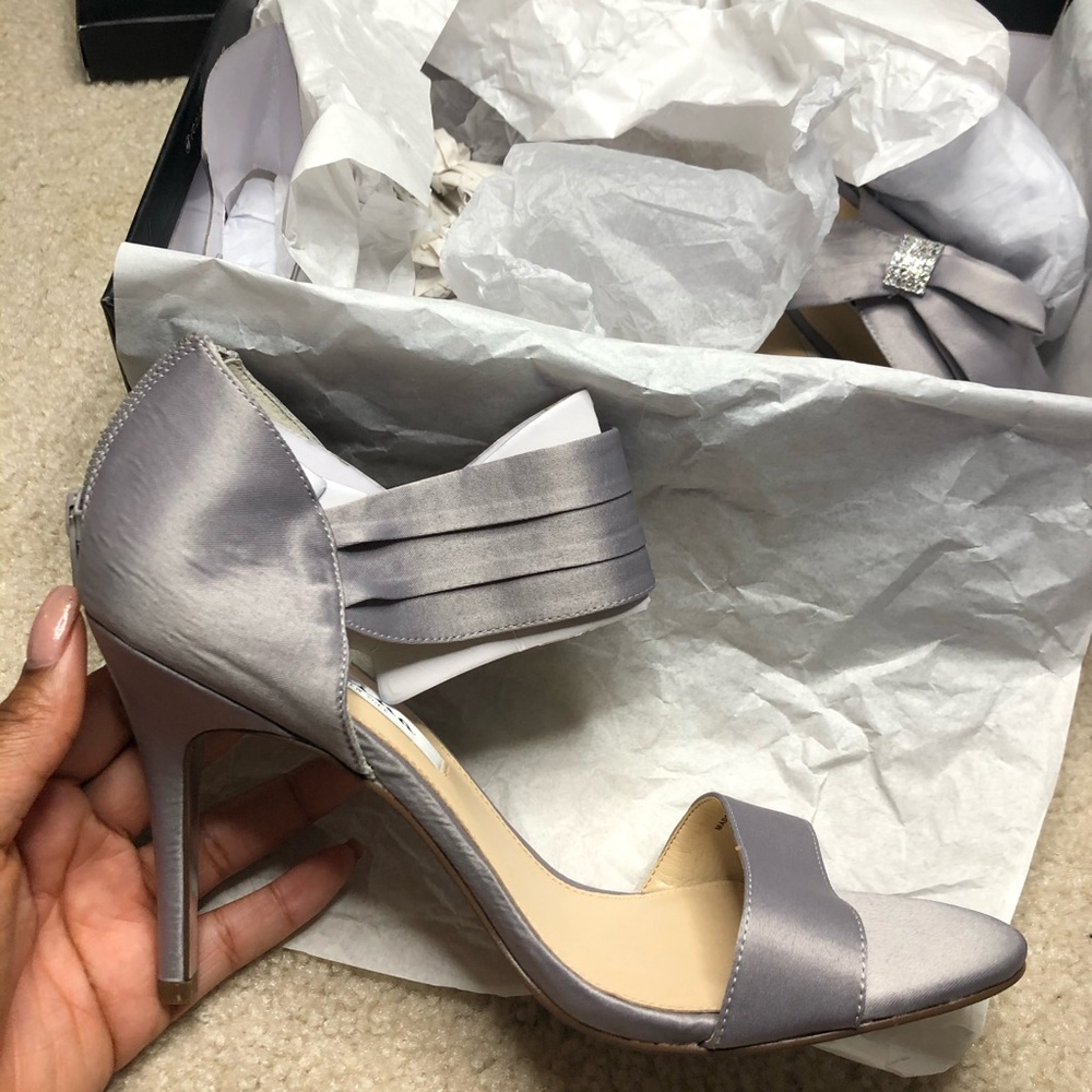 Heels - Picture 3 of 5